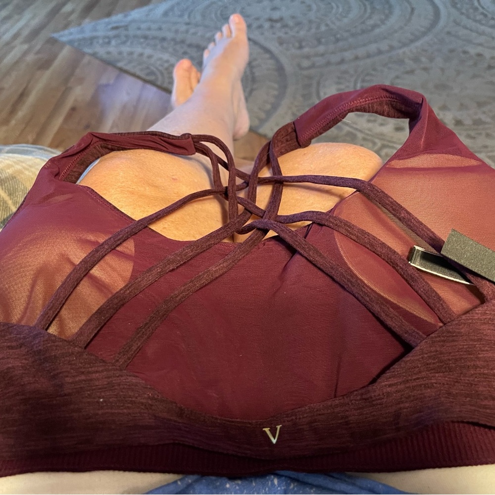 Brand new with tags, Victoria Secret Essential Strappy Sports Bra. Burgundy - Picture 6 of 7